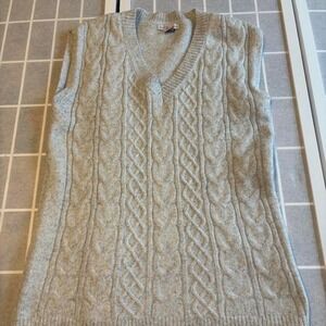 Grey cable knit preppy academia sweater vest long chunky sleeveless size L